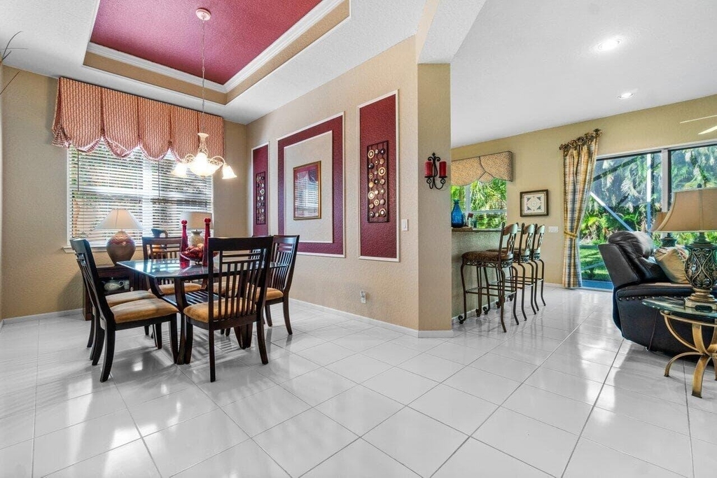7940 Rockford Road - Photo 11