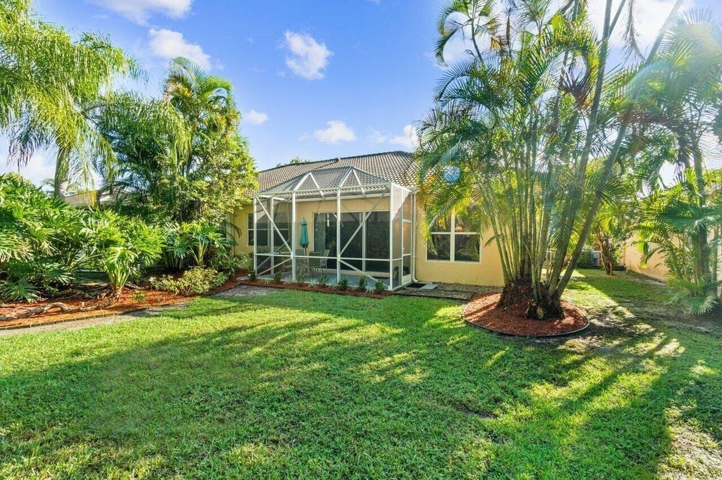 7940 Rockford Road - Photo 23