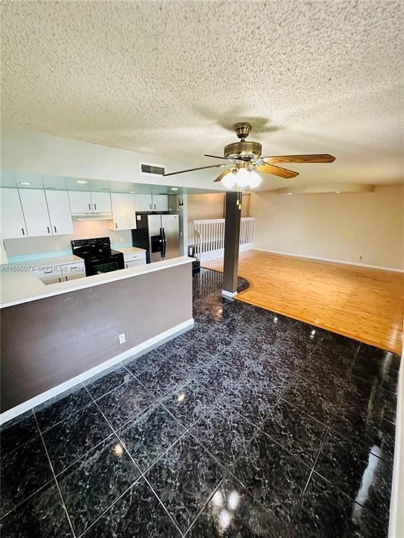 4730 Sw 62nd Way - Photo 1