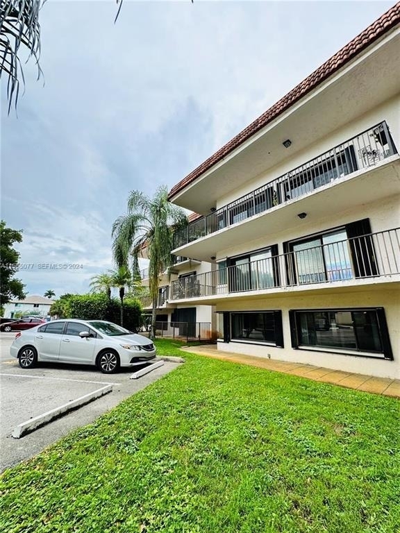 4730 Sw 62nd Way - Photo 0