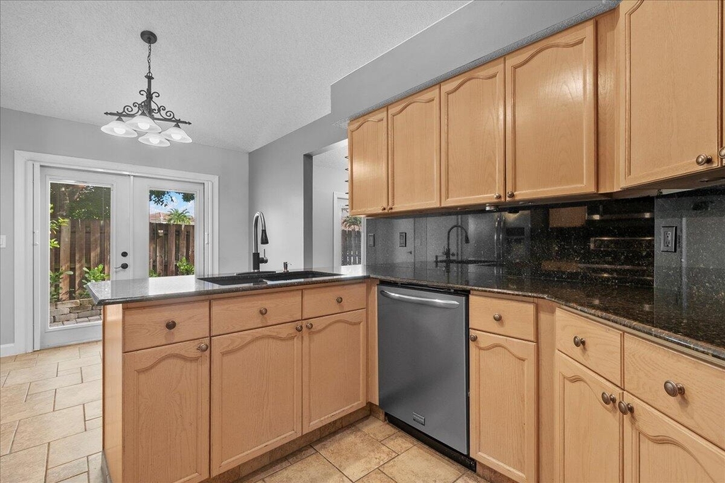 1714 Shoreside Circle - Photo 7