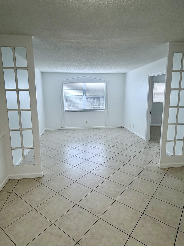 510 24th Avenue N - Photo 10