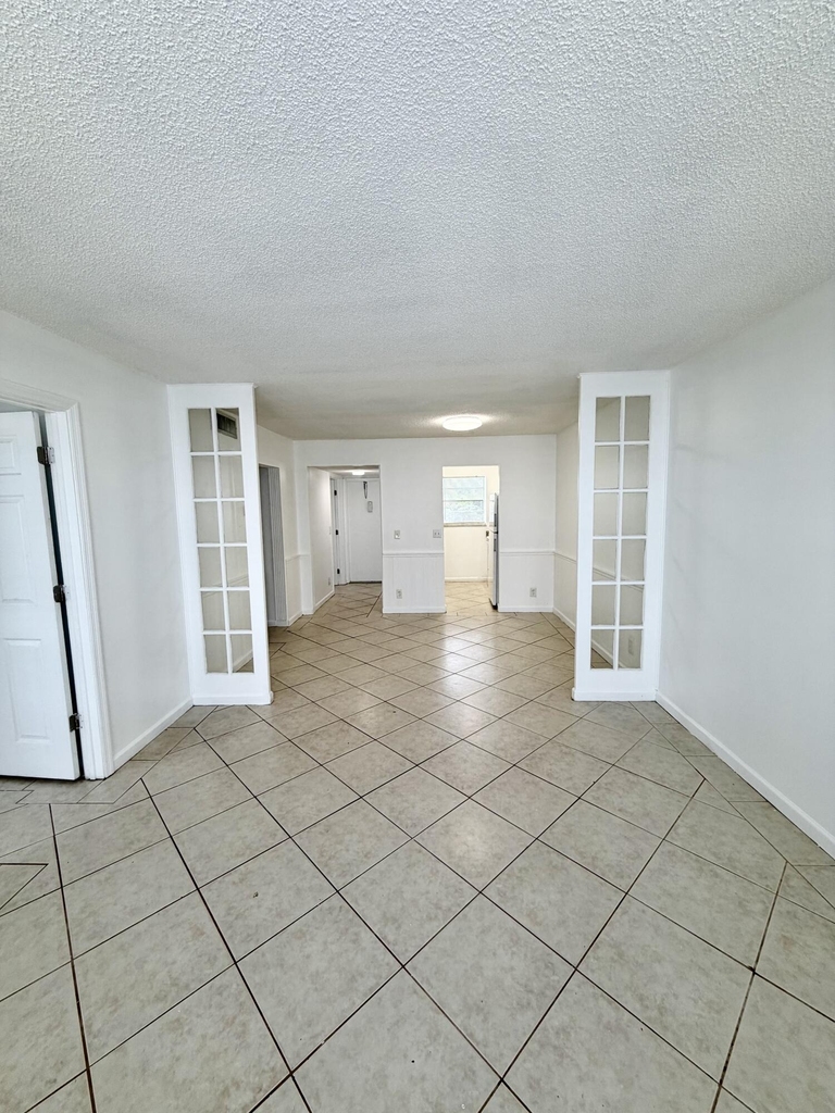 510 24th Avenue N - Photo 11