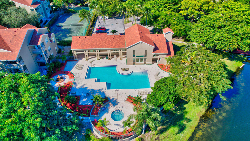 1745 Palm Cove Boulevard - Photo 15