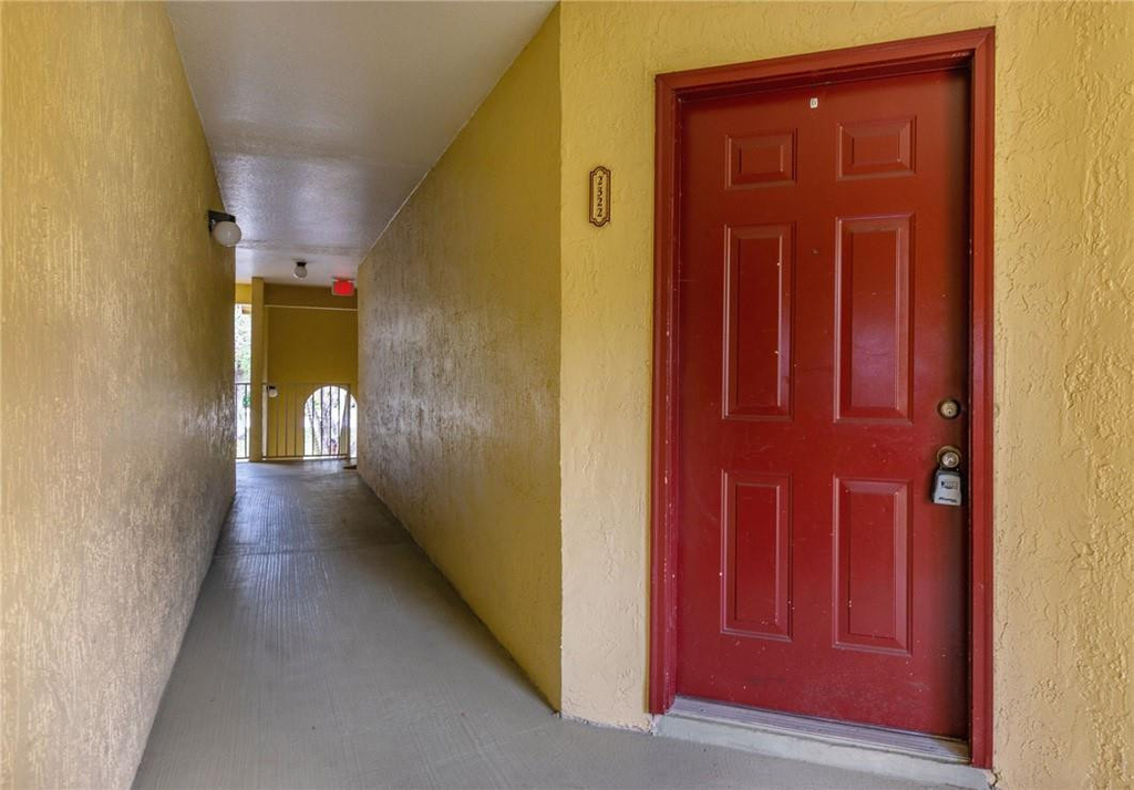 417 Vista Isles Drive - Photo 3