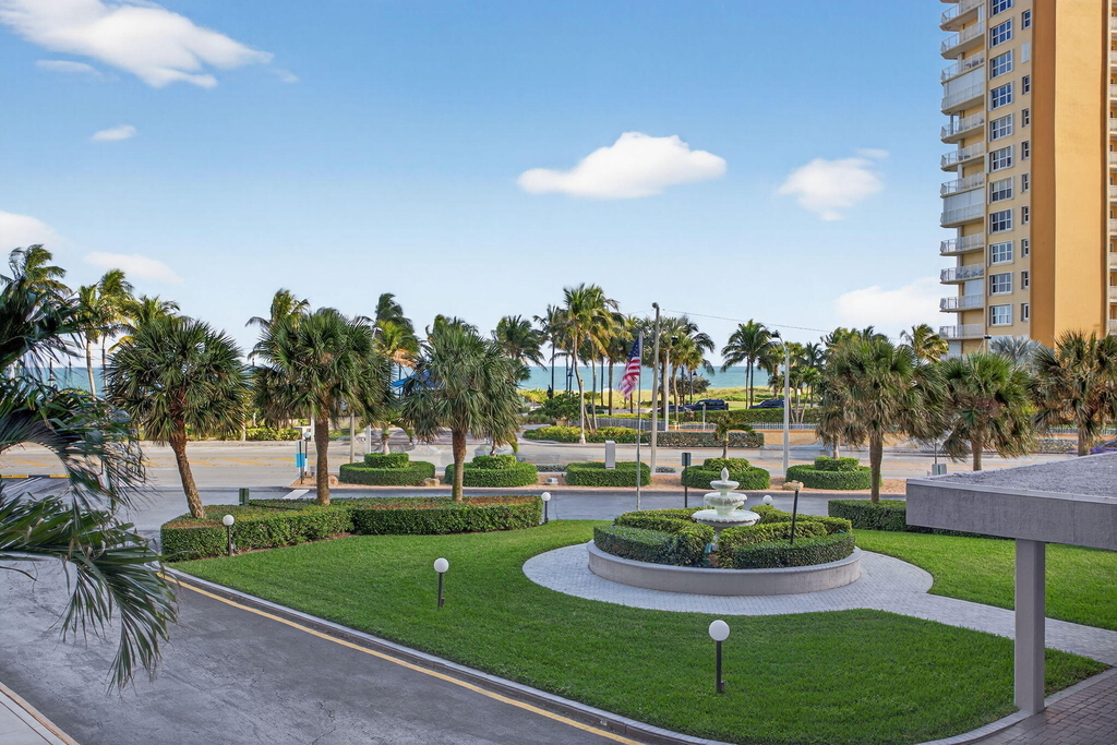 405 N Ocean Boulevard - Photo 34