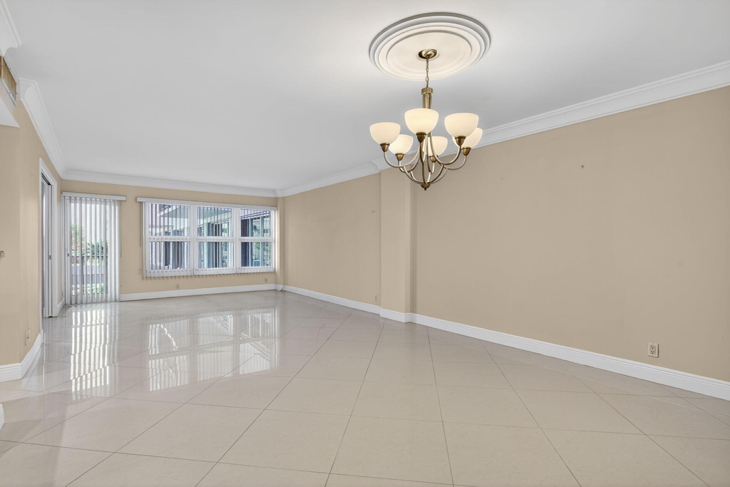 405 N Ocean Boulevard - Photo 4
