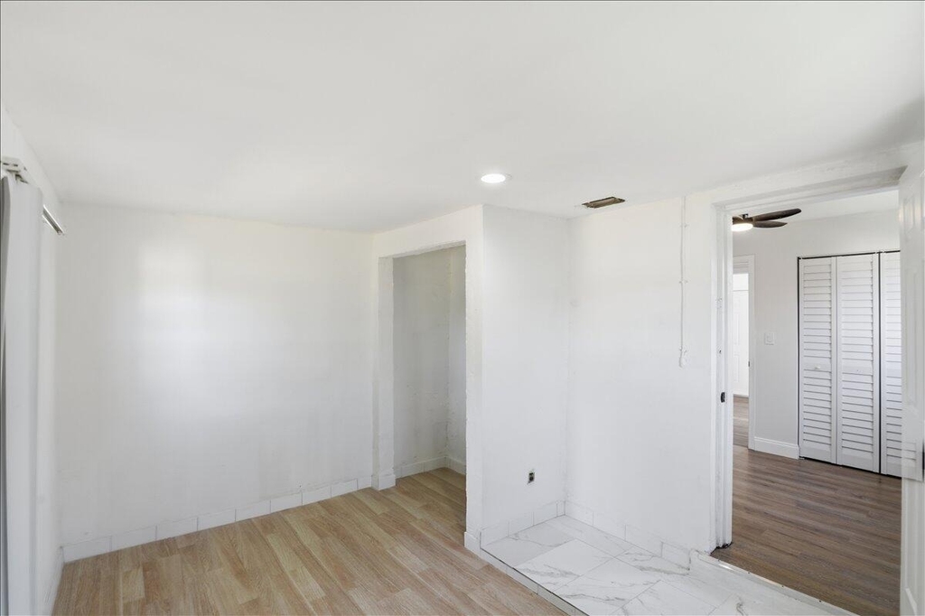 270 Sw 10th Avenue - Photo 25