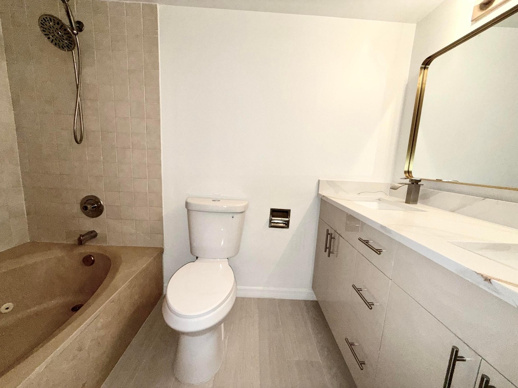 3757 Victoria Drive - Photo 17