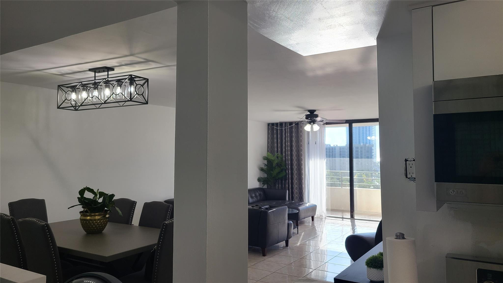 2500 Parkview Drive - Photo 5