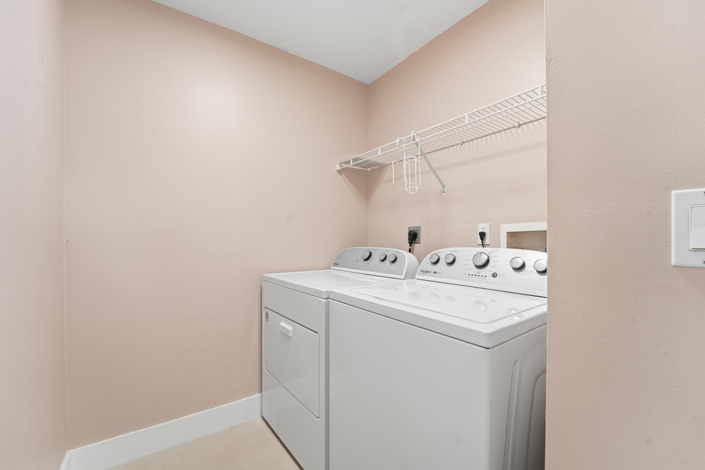 1780 Pierside Circle - Photo 15