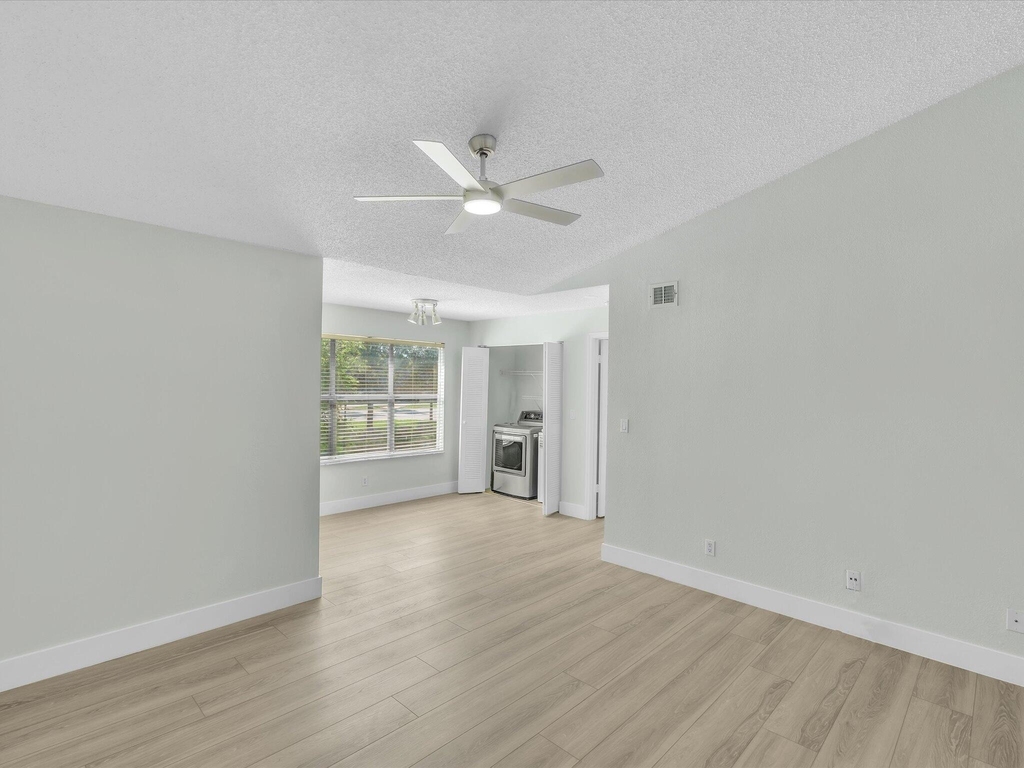 731 Vista Isles Drive - Photo 4