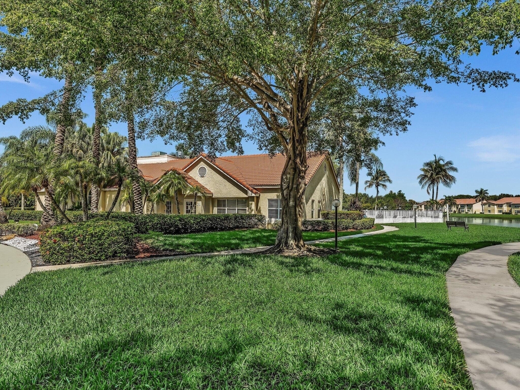 731 Vista Isles Drive - Photo 18