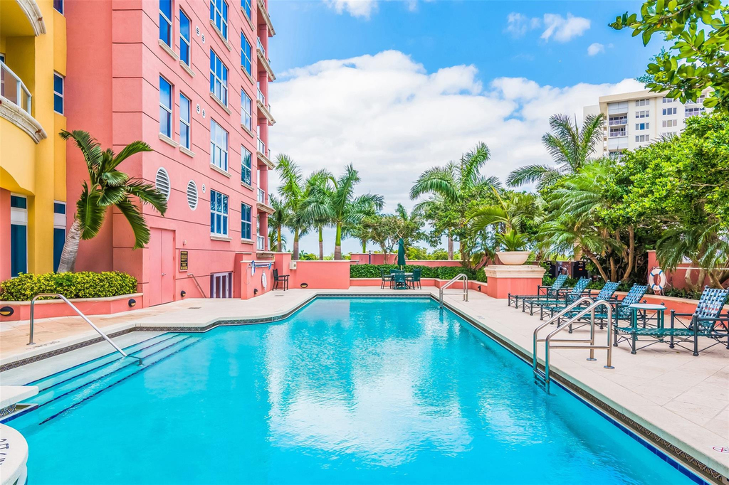 2110 N Ocean Boulevard - Photo 32