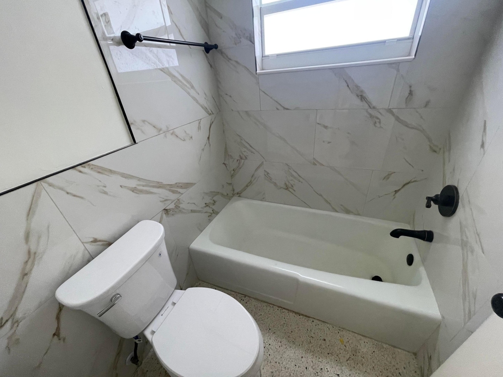 2220 N 19th Avenue - Photo 6