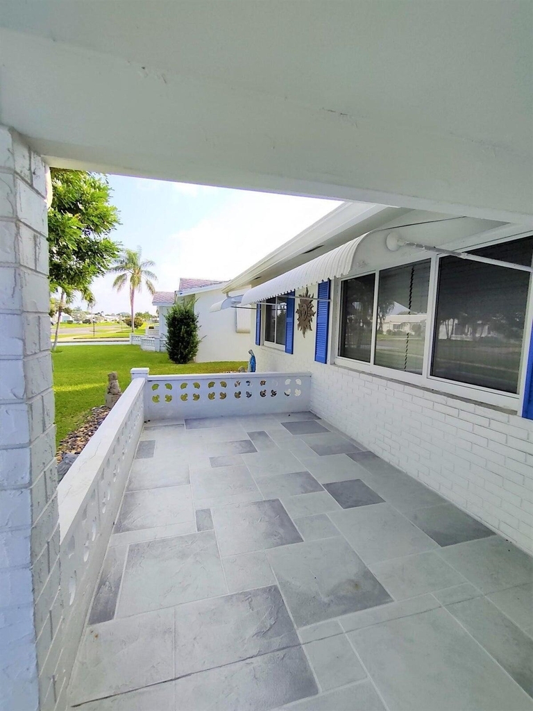 1826 Sw Congress Boulevard - Photo 2