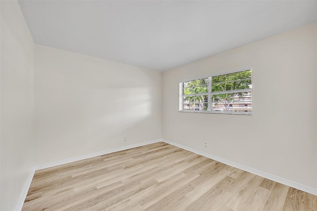 23 Abbey Lane - Photo 13