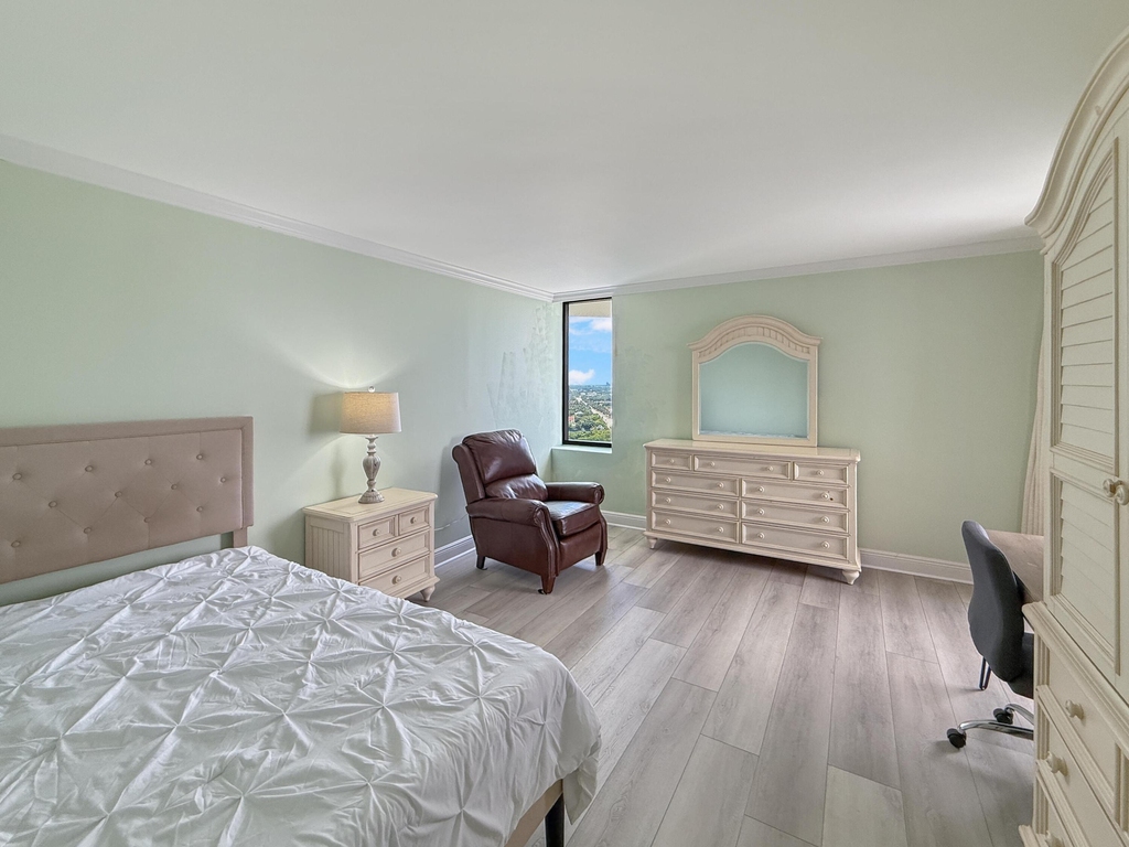 5080 N Ocean Drive - Photo 16