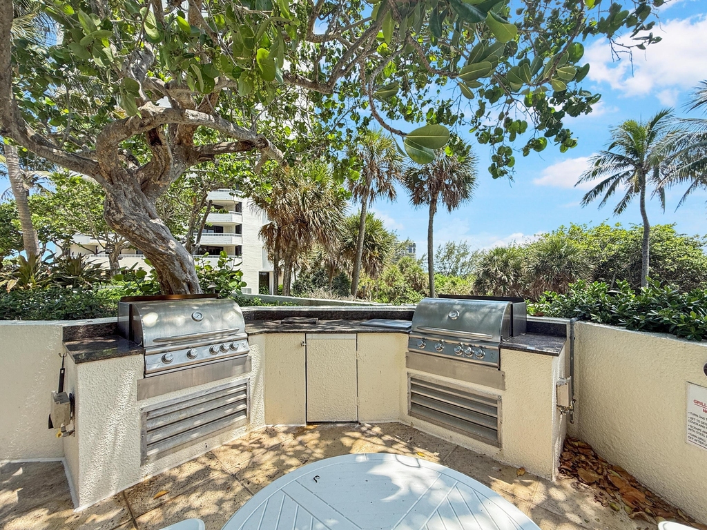 5080 N Ocean Drive - Photo 32