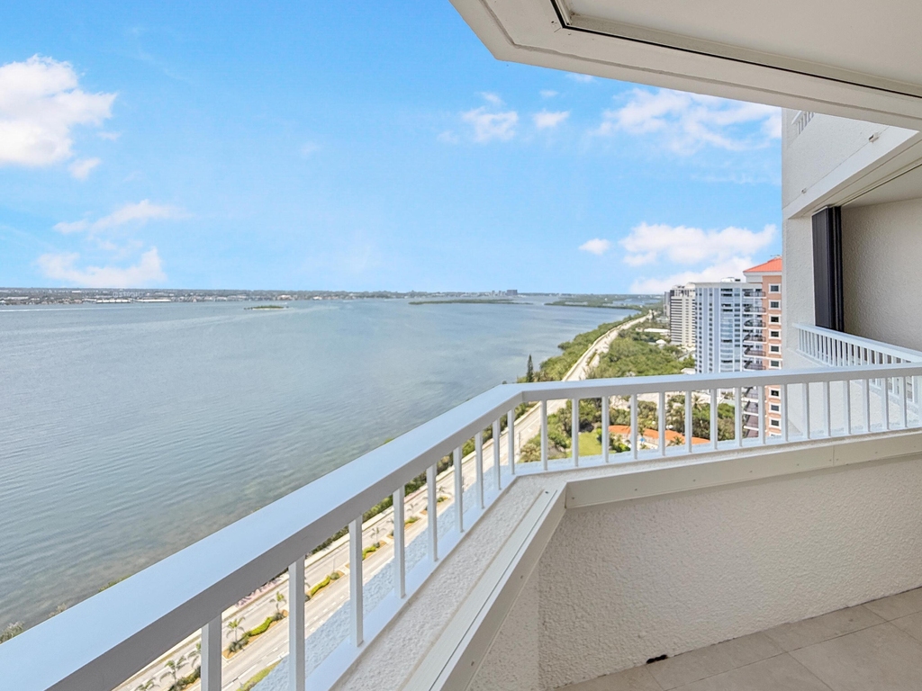 5080 N Ocean Drive - Photo 9