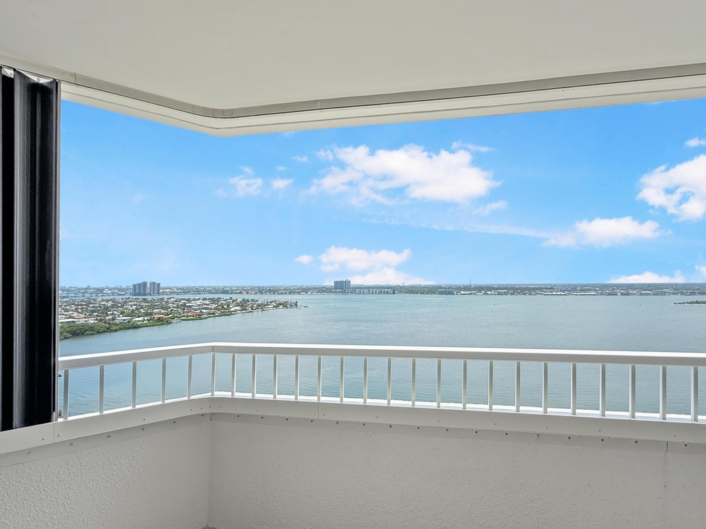 5080 N Ocean Drive - Photo 8