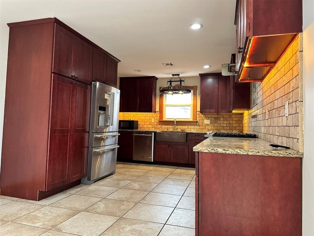 2833 Kent Drive - Photo 5