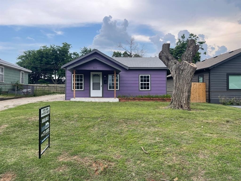 824 Nw 45th Street - Photo 0