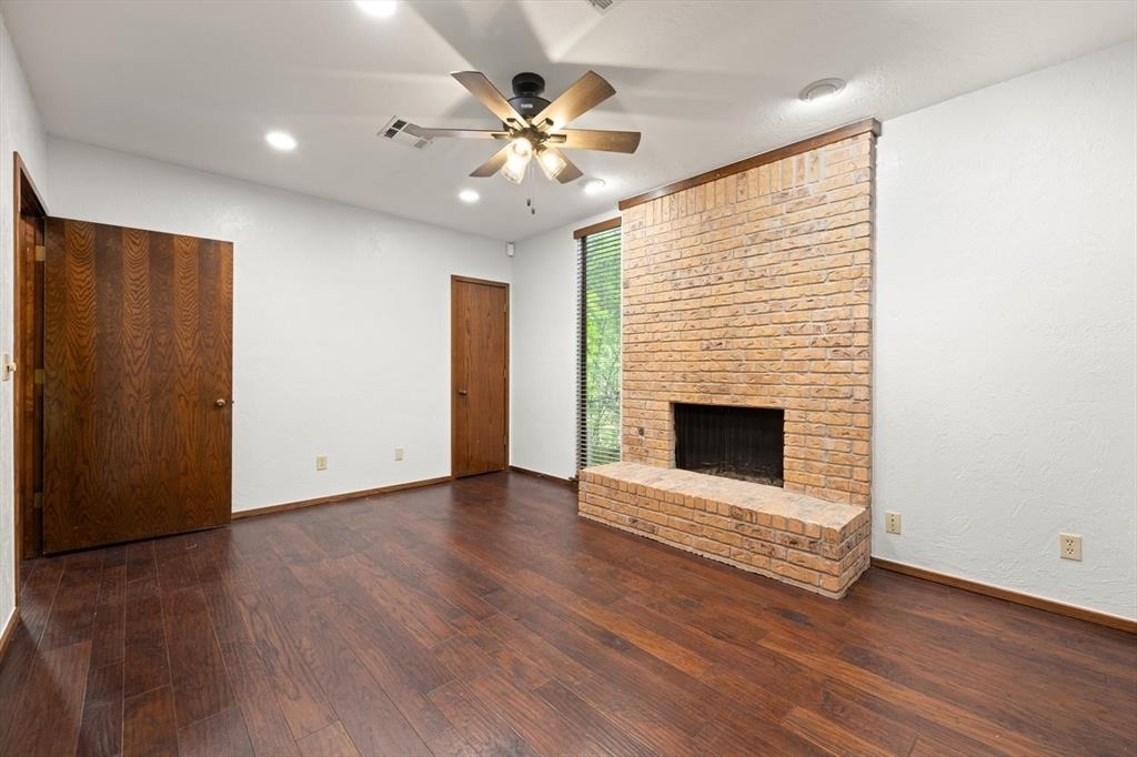 1616 E 19th Street - Photo 14