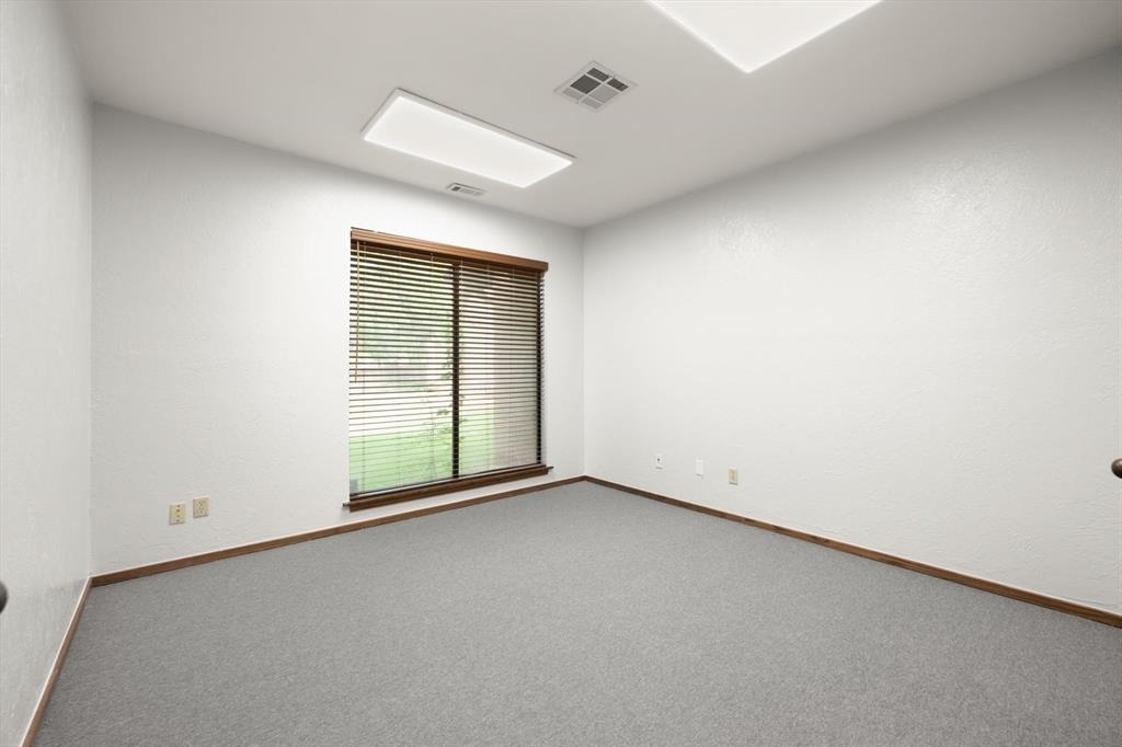 1616 E 19th Street - Photo 10