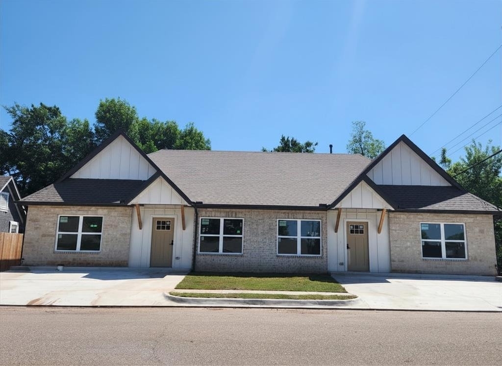 102 Walnut Street - Photo 0