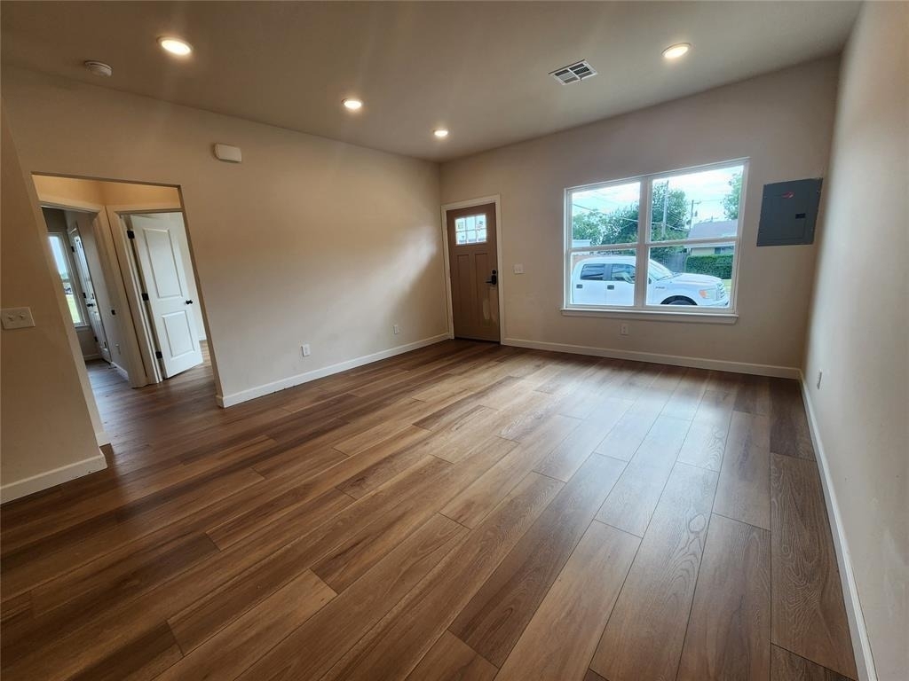 102 Walnut Street - Photo 5