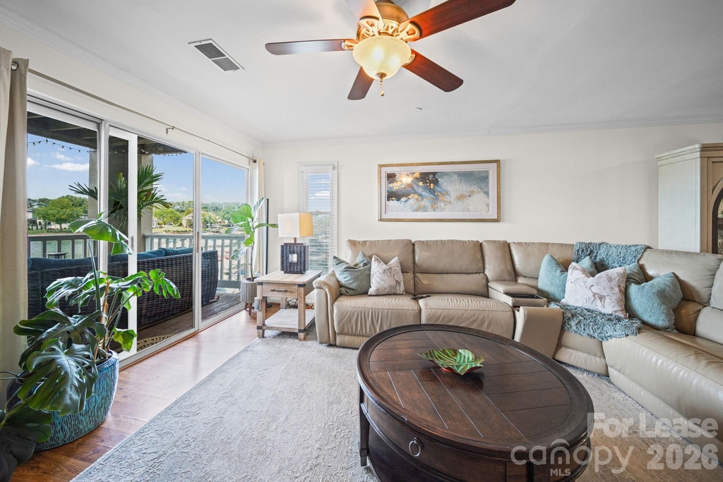 18637 Vineyard Point Lane - Photo 6