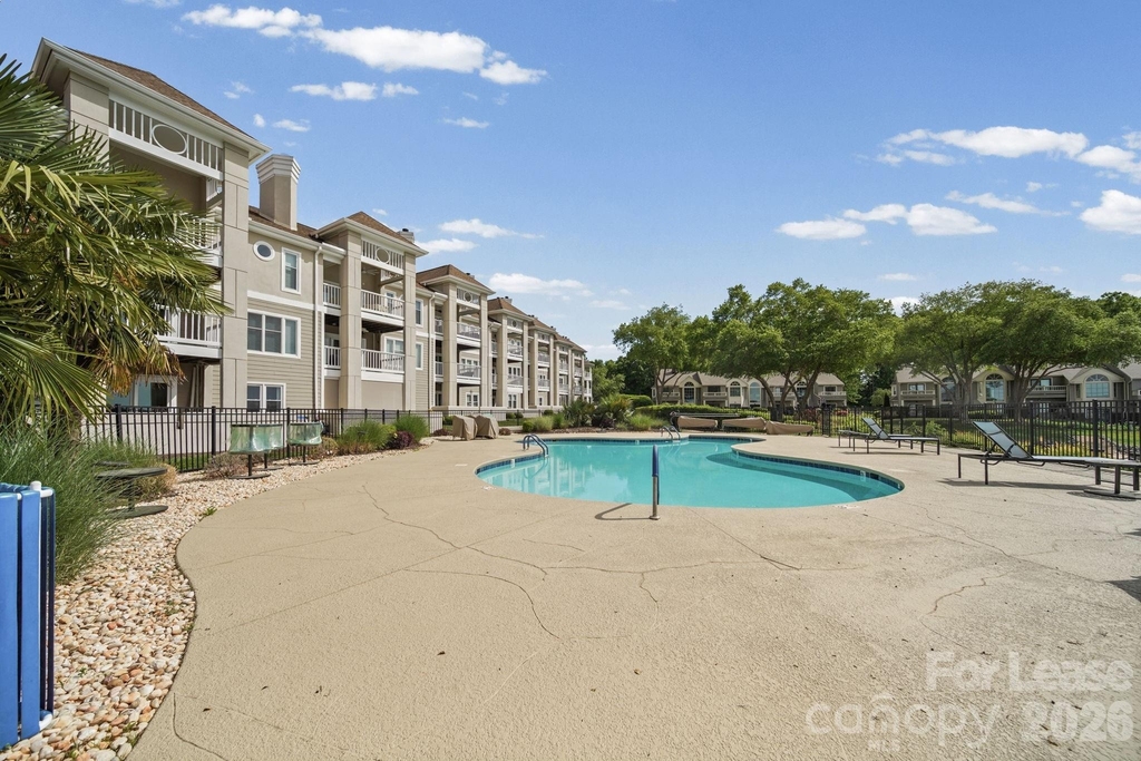 18637 Vineyard Point Lane - Photo 22