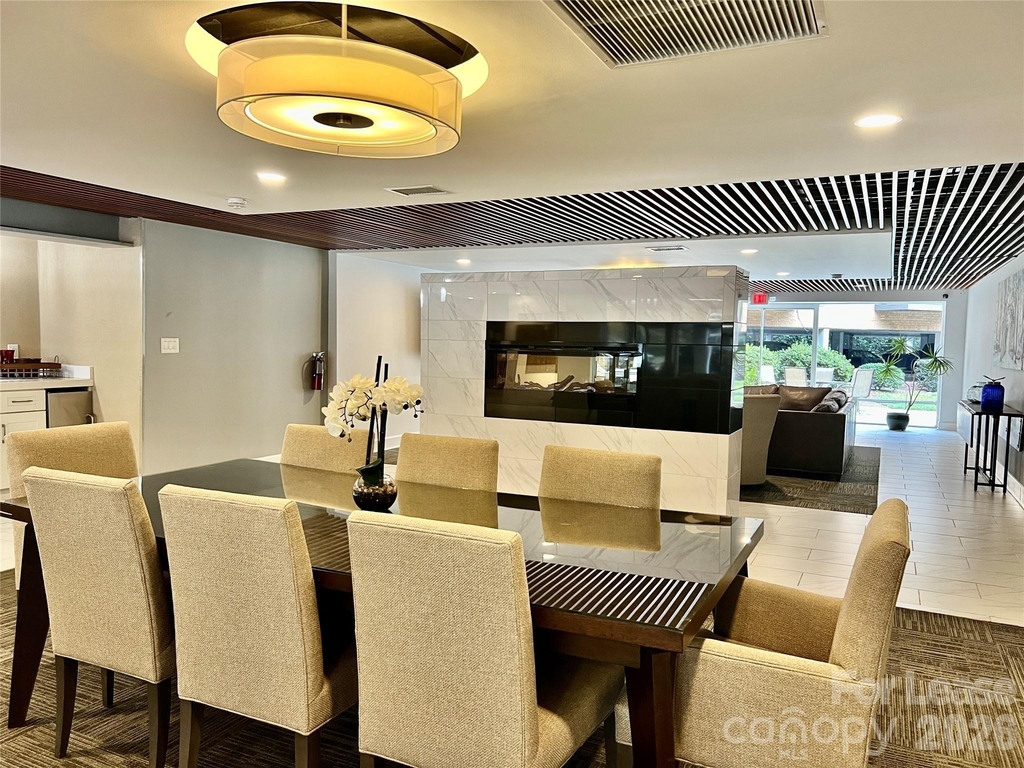 1323 Queens Road - Photo 25