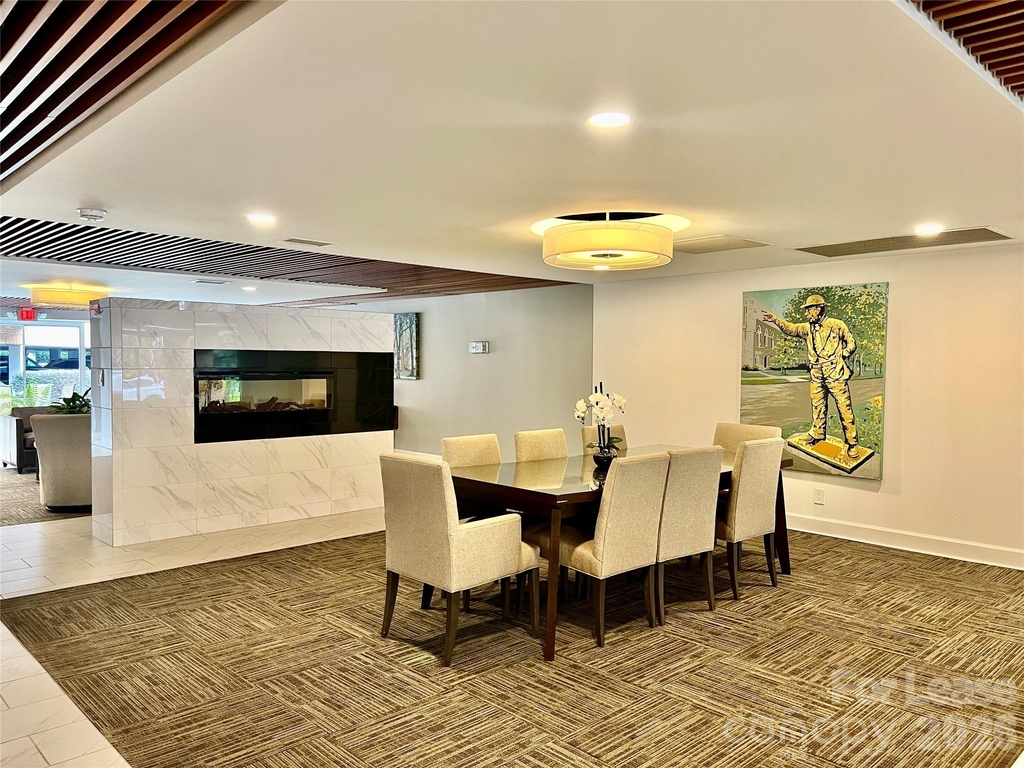 1323 Queens Road - Photo 24