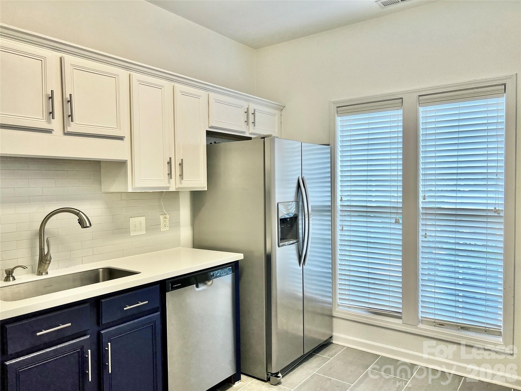 119 Ross Moore Avenue - Photo 7