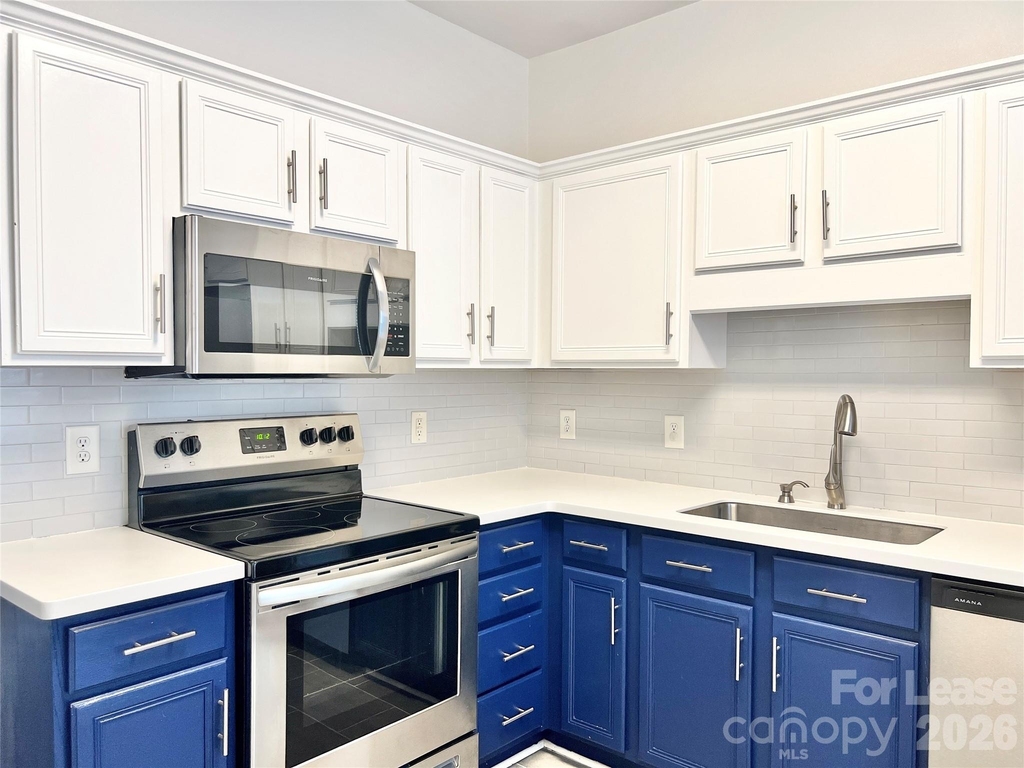 119 Ross Moore Avenue - Photo 5