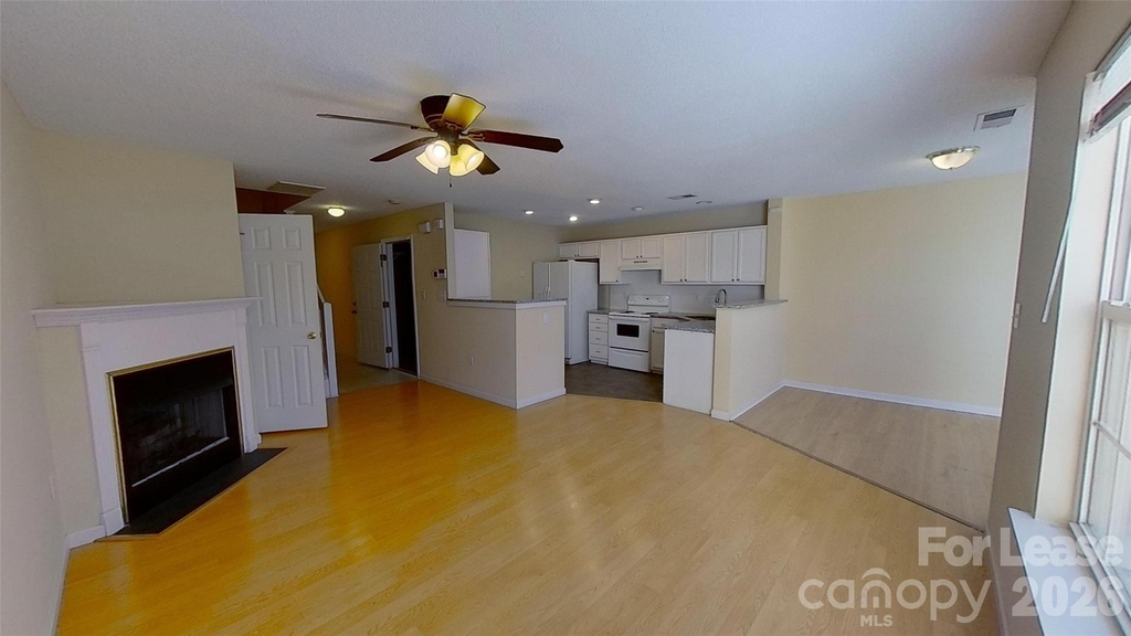 482 Robin Reed Court - Photo 3