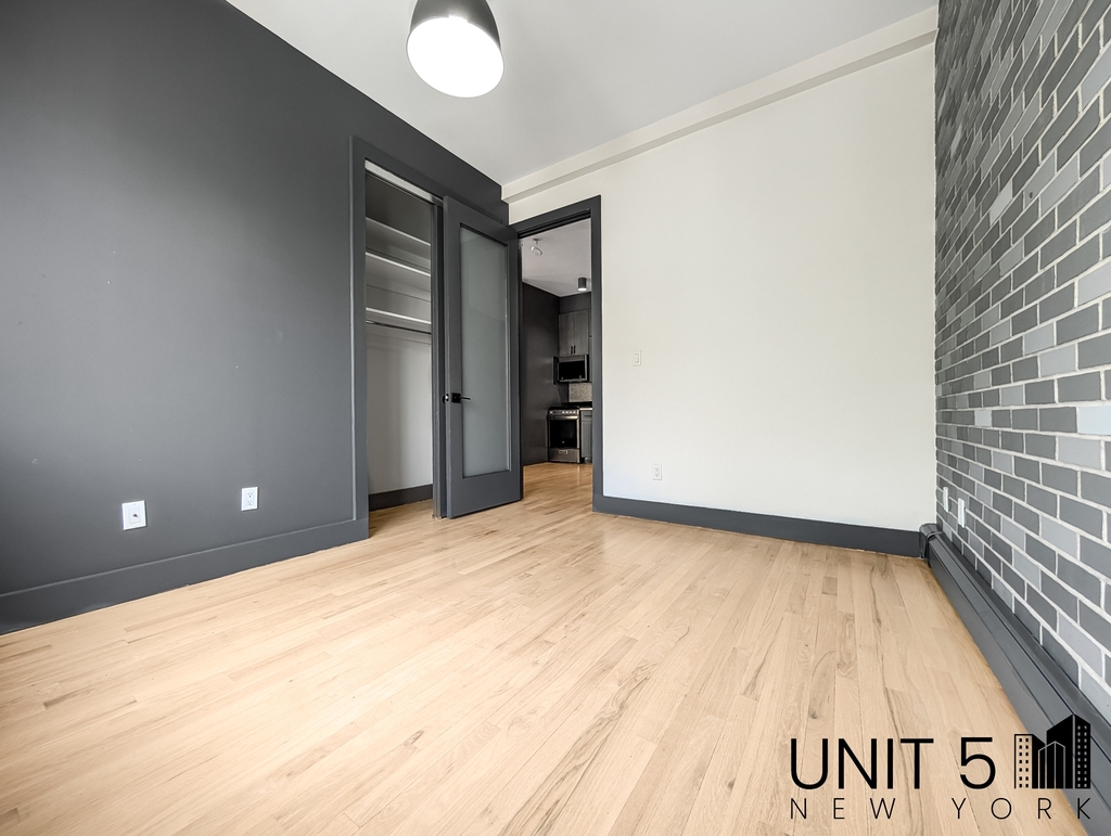 15 Judge Street - Photo 4