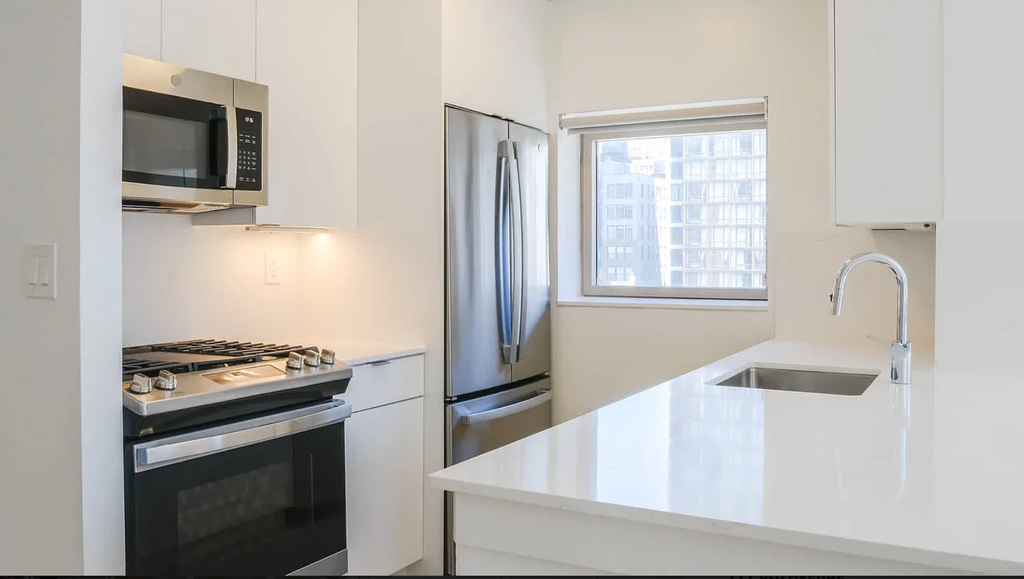 East 6th Street - Photo 1