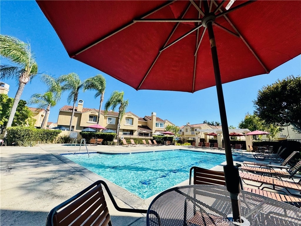 2444 Paseo Circulo - Photo 2
