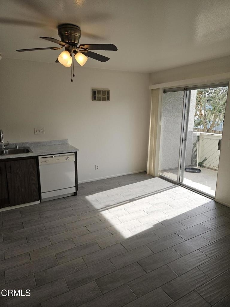271 N Ventura Road - Photo 5