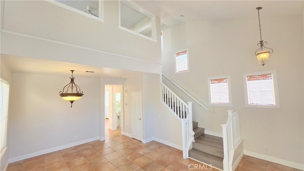 324 Lydia Lane - Photo 2