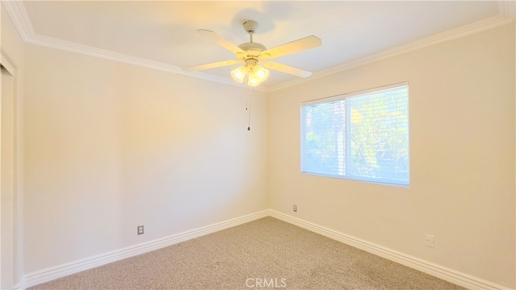 324 Lydia Lane - Photo 15