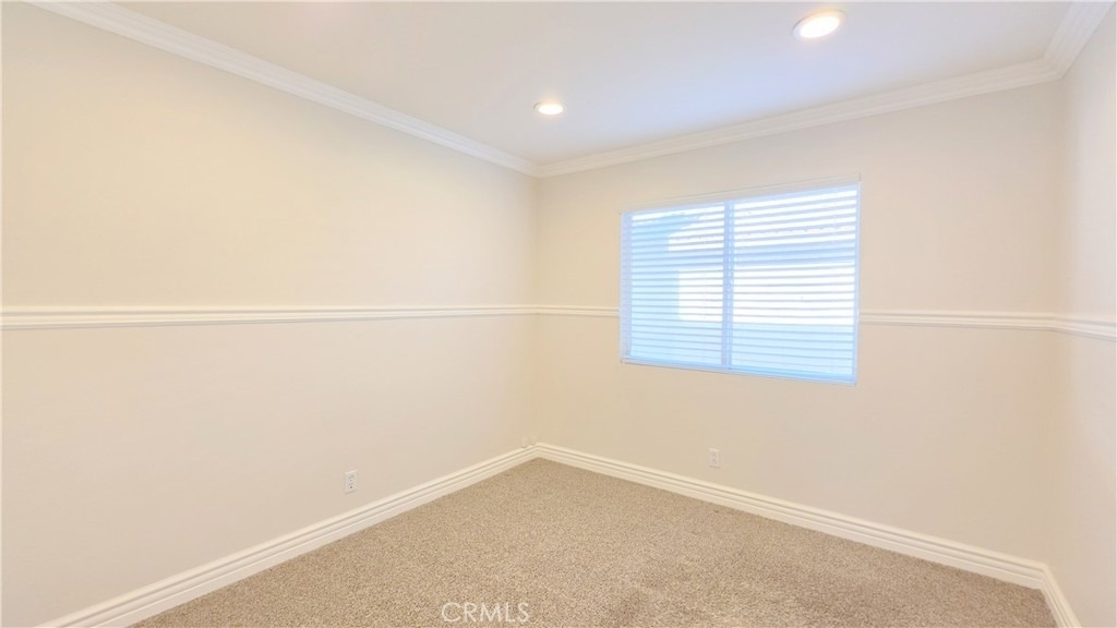 324 Lydia Lane - Photo 18