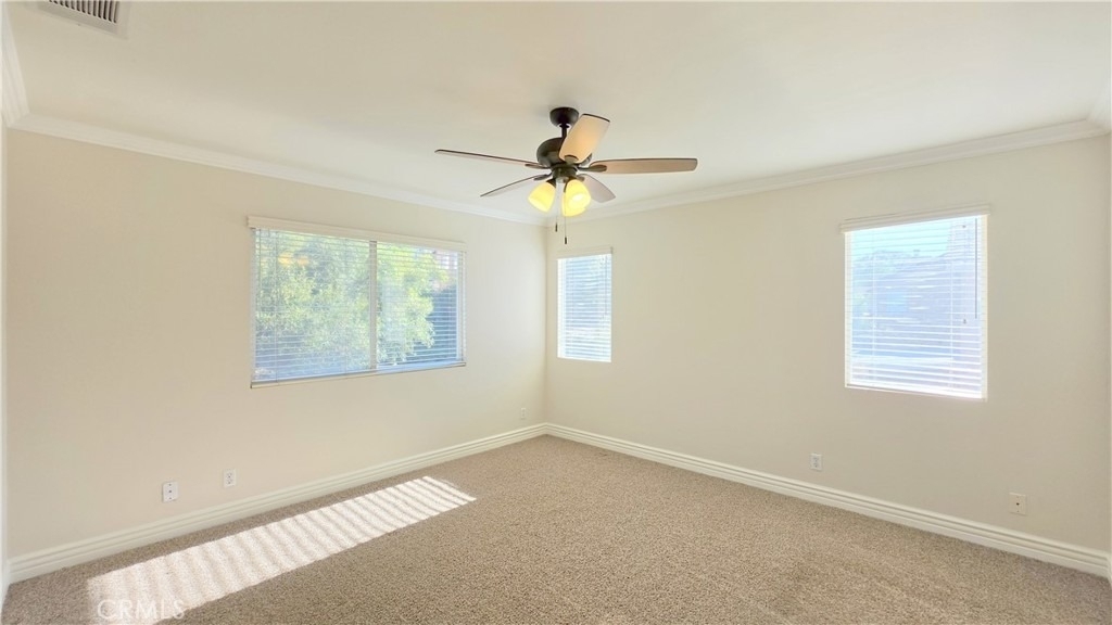 324 Lydia Lane - Photo 9