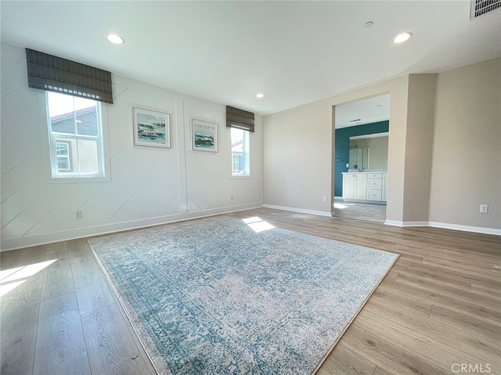 16025 Symphony Ln - Photo 4