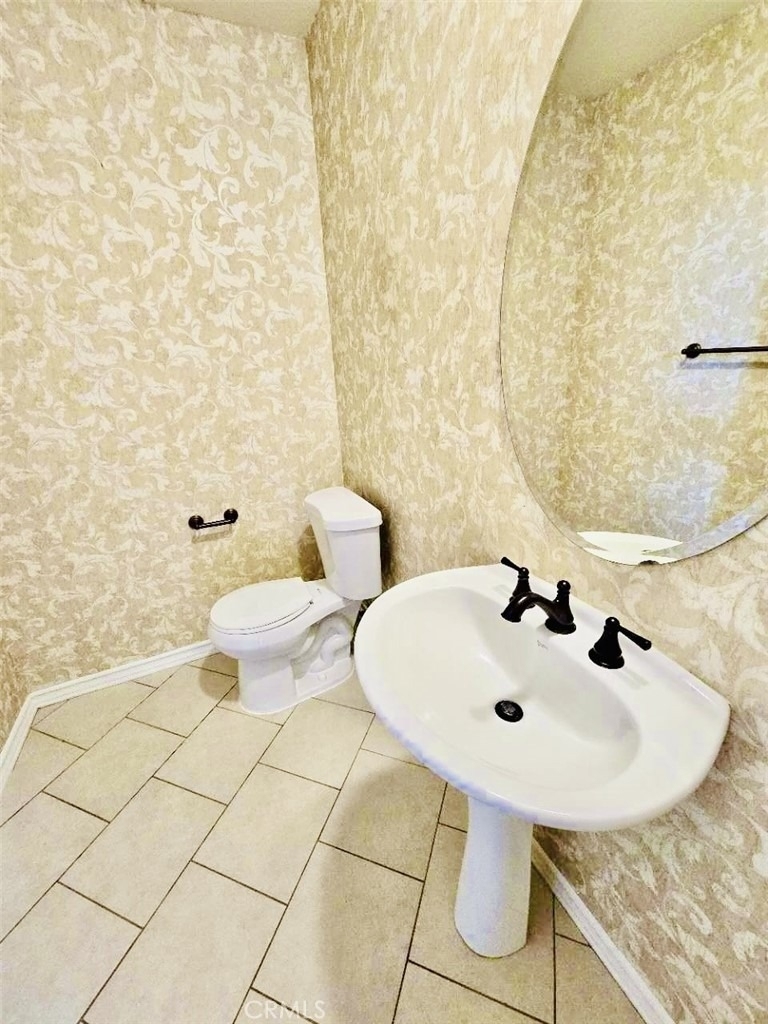 4512 Luigl Court - Photo 4