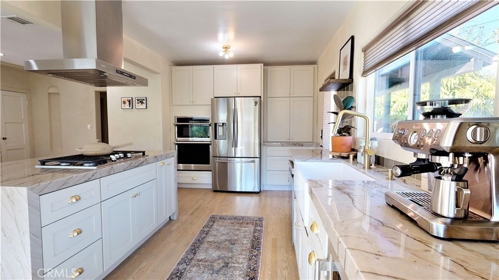 1225 Colorado - Photo 4
