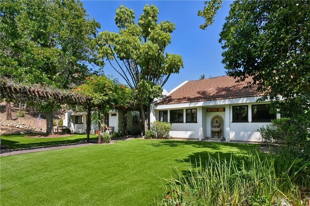 191 Dapplegray - Photo 3